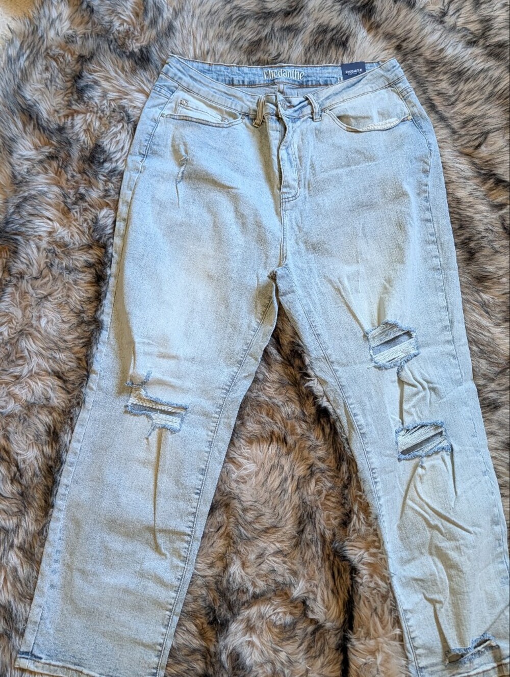 Rhodanthe R03 Distressed Mom Jeans Size 18 Plus